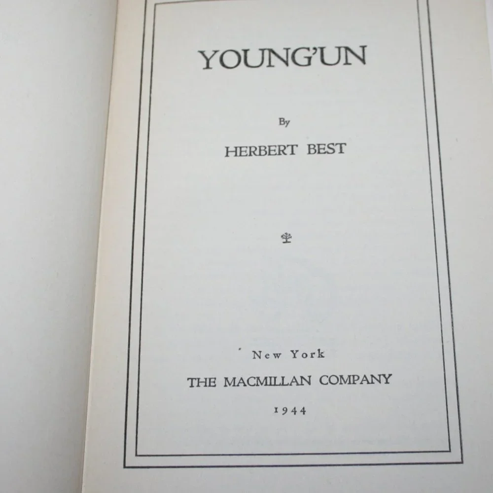 1944 Young'un Vintage book hardcover (ba)